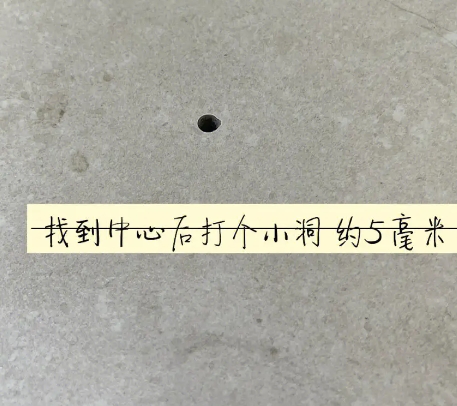 延寿瓷砖空鼓维修公司专业解答在瓷砖铺贴过程中，如果砂料搅拌不均匀，将会带来以下问题